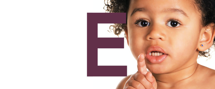 Flicknamn på E, flicknamn och tjejnamn | Hitta ett namn 2025