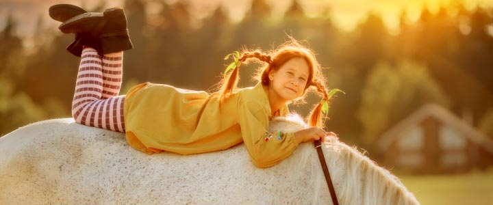 Populära svenska namn officiell lista | Hitta ett namn 2025